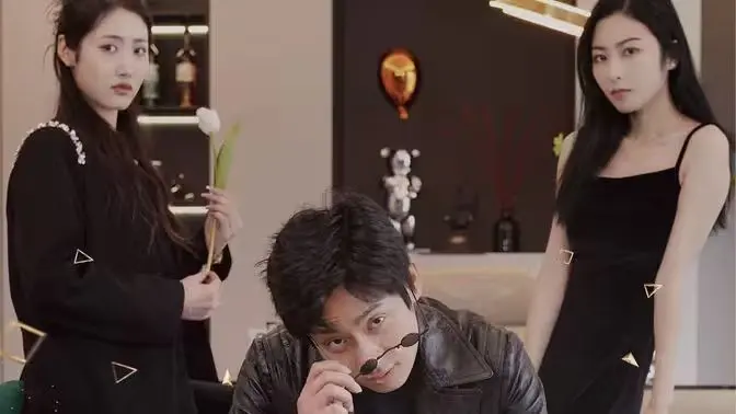 《极品布衣天师》：爆笑捉妖背后的职场哲学？小人物逆袭之路，看完直呼过瘾！